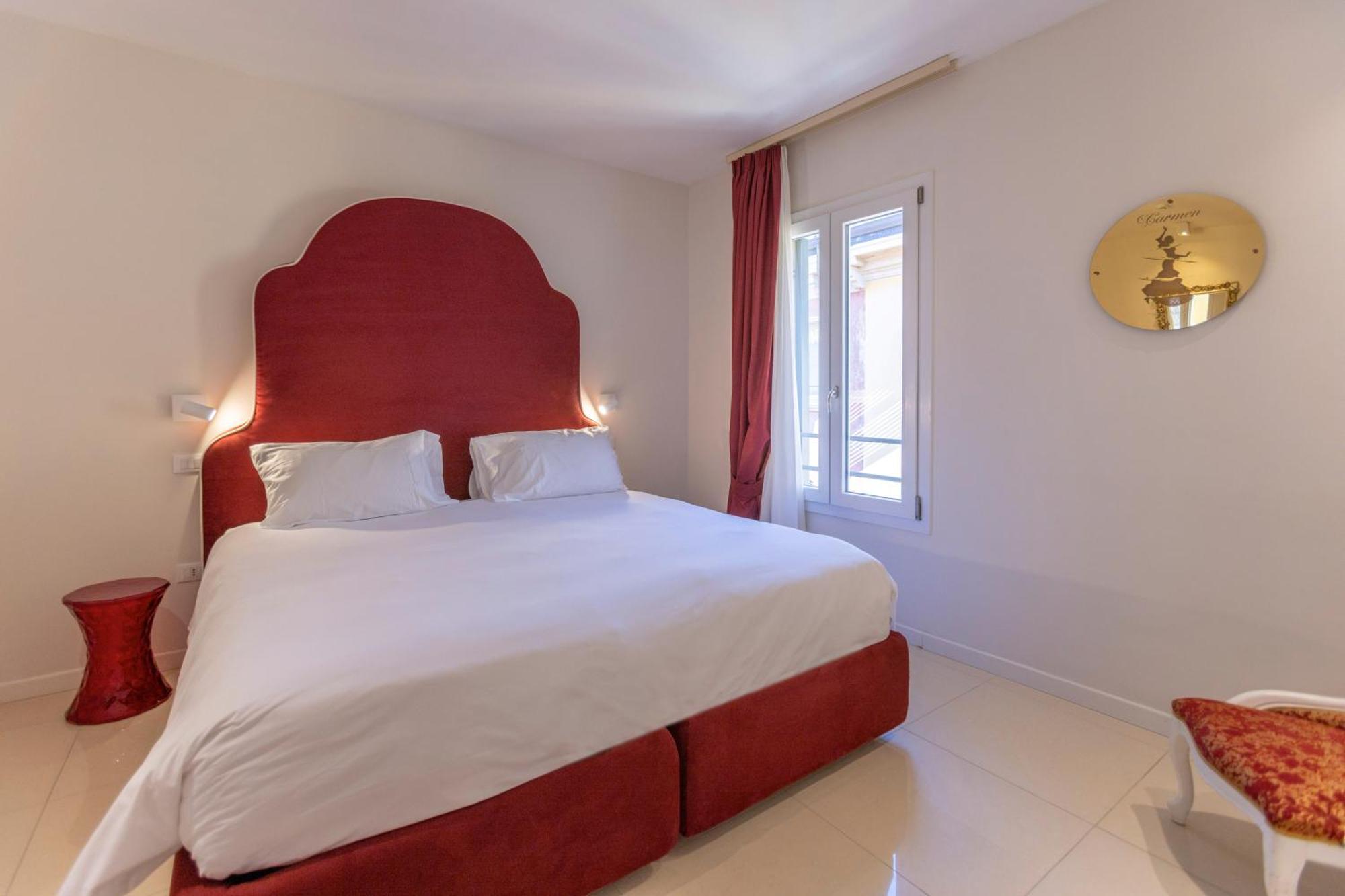 โอเปรา เรอแล เดอ ชาร์ม Aparthotel เวโรนา ภายนอก รูปภาพ