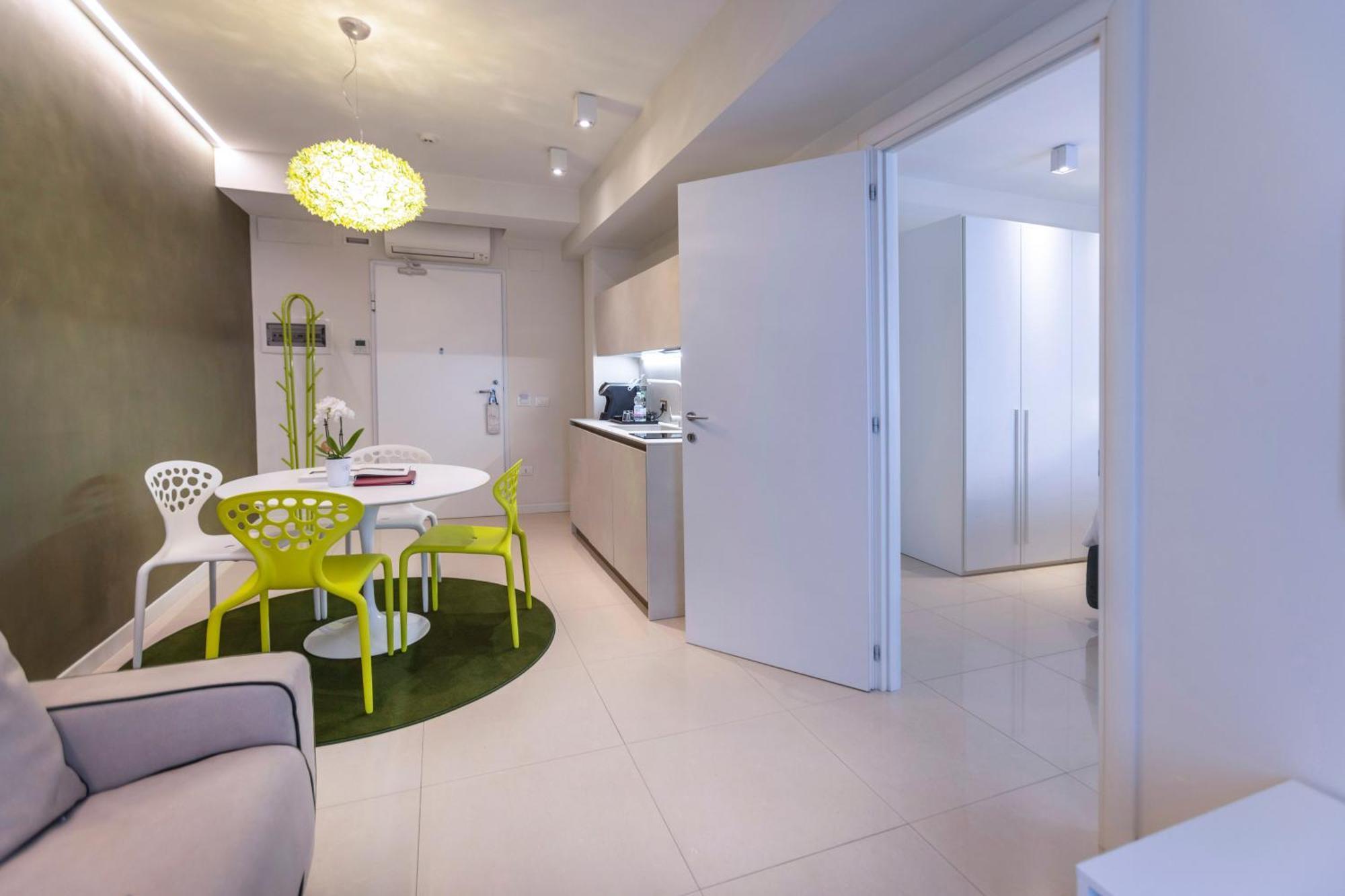 โอเปรา เรอแล เดอ ชาร์ม Aparthotel เวโรนา ภายนอก รูปภาพ