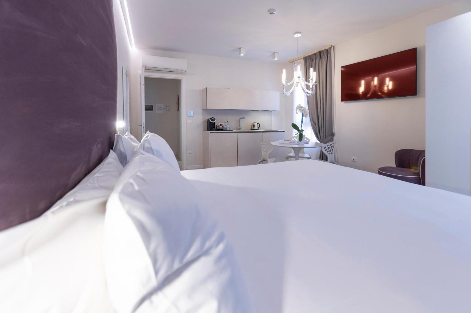 โอเปรา เรอแล เดอ ชาร์ม Aparthotel เวโรนา ภายนอก รูปภาพ